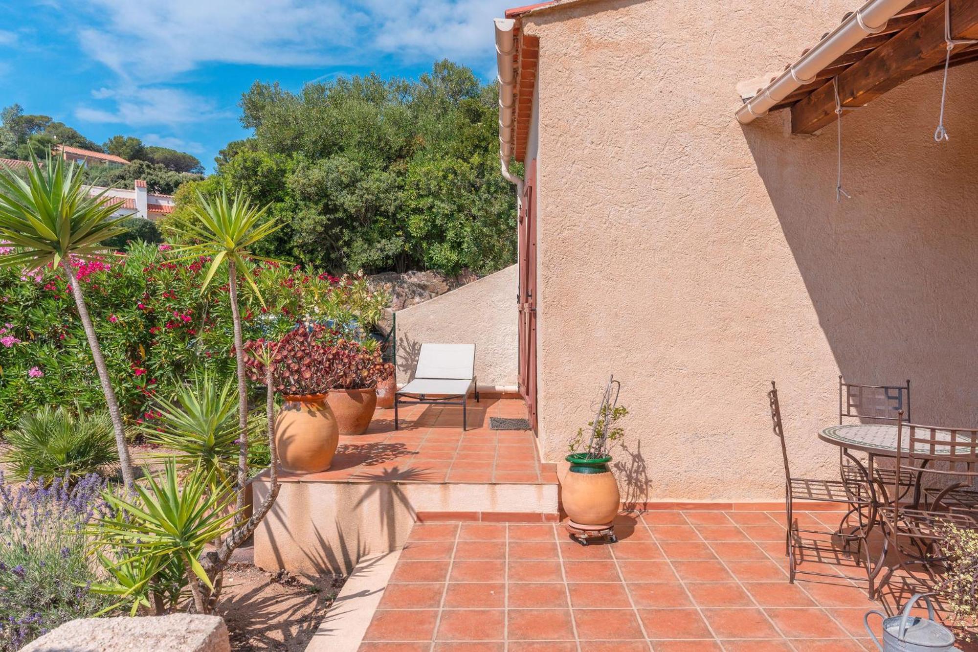 Villa Vue Mer Presqu'Ile De Giens Avec Piscine อิแยร์ ภายนอก รูปภาพ